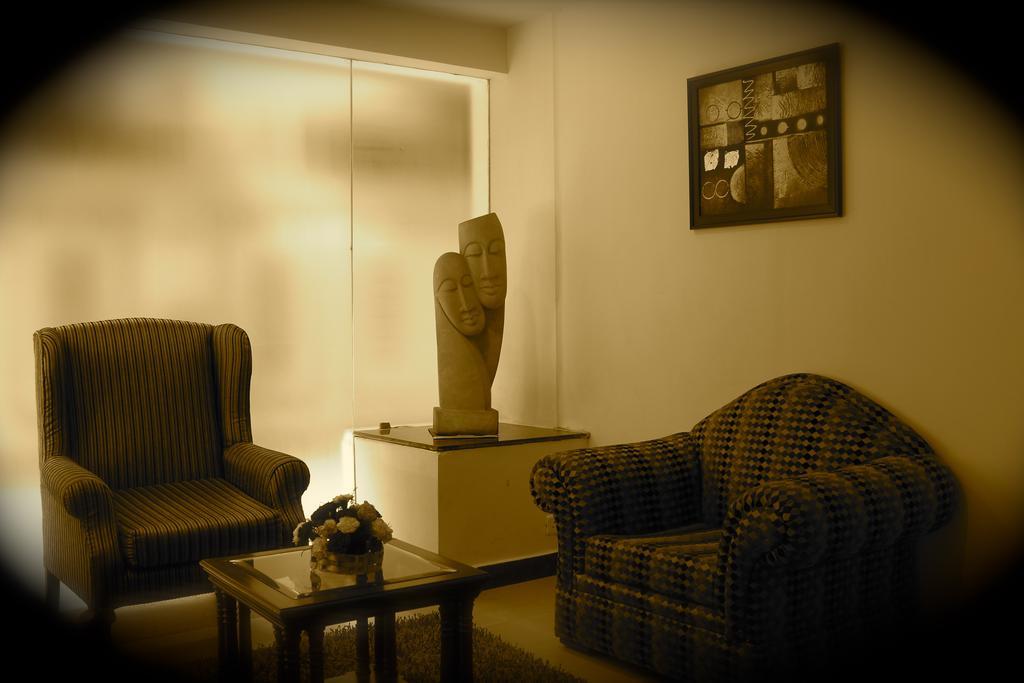 Rosemallow Hotel New Delhi Ngoại thất bức ảnh
