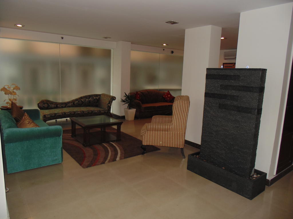 Rosemallow Hotel New Delhi Ngoại thất bức ảnh