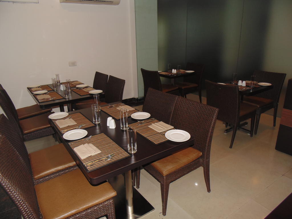 Rosemallow Hotel New Delhi Ngoại thất bức ảnh